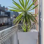Apartman Liiiving In - Design Palace