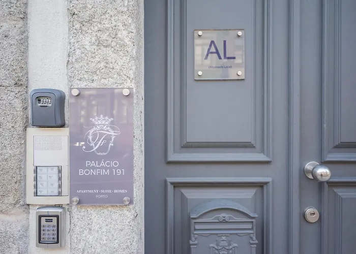 Liiiving In - Design Palace Apartmán *